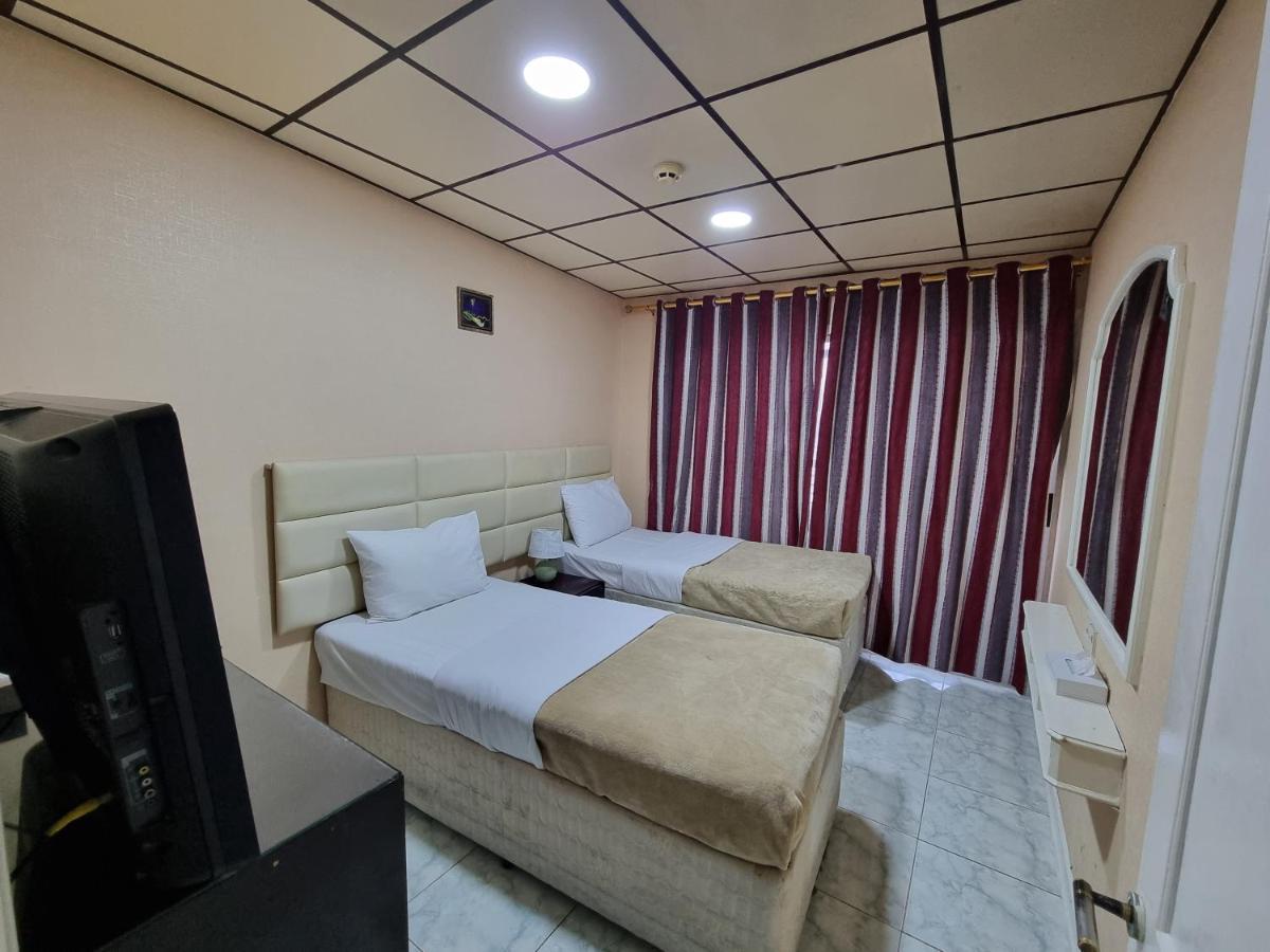 West Hotel Dubai Luaran gambar
