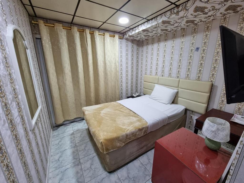 West Hotel Dubai Luaran gambar