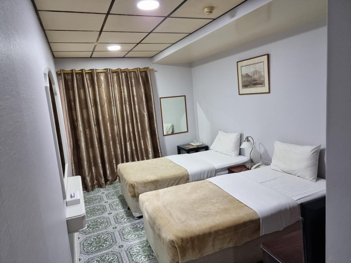 West Hotel Dubai Luaran gambar